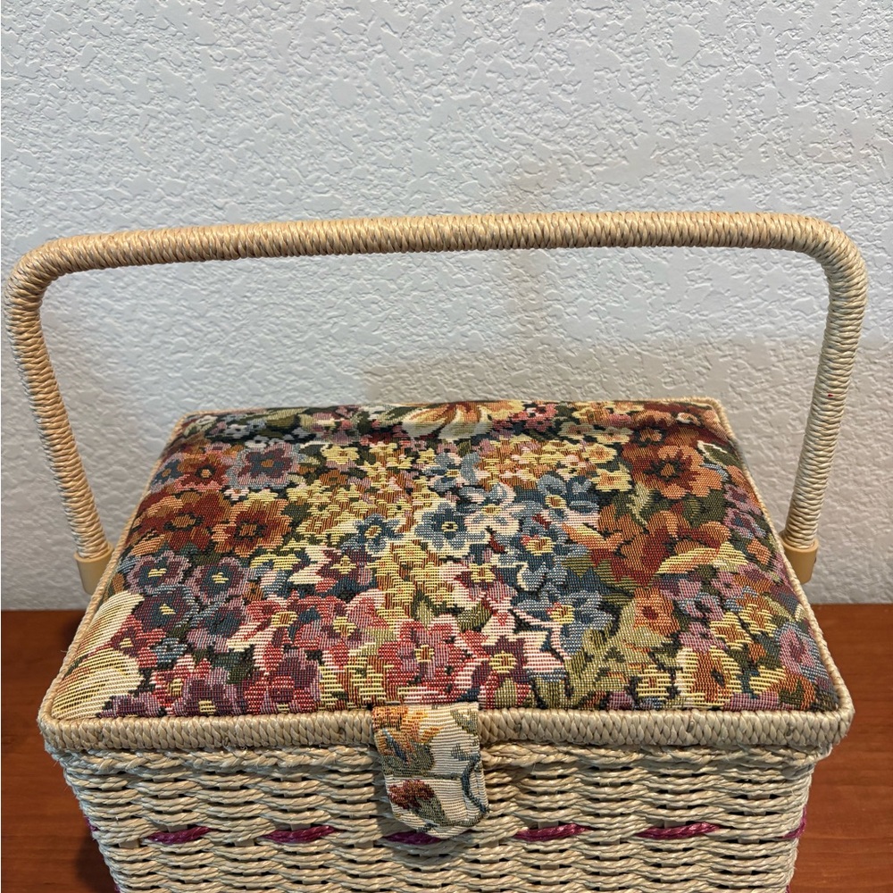 Vintage Wicker Sewing Basket Box Woven Floral Tapestry Made in Taiwan w/contents